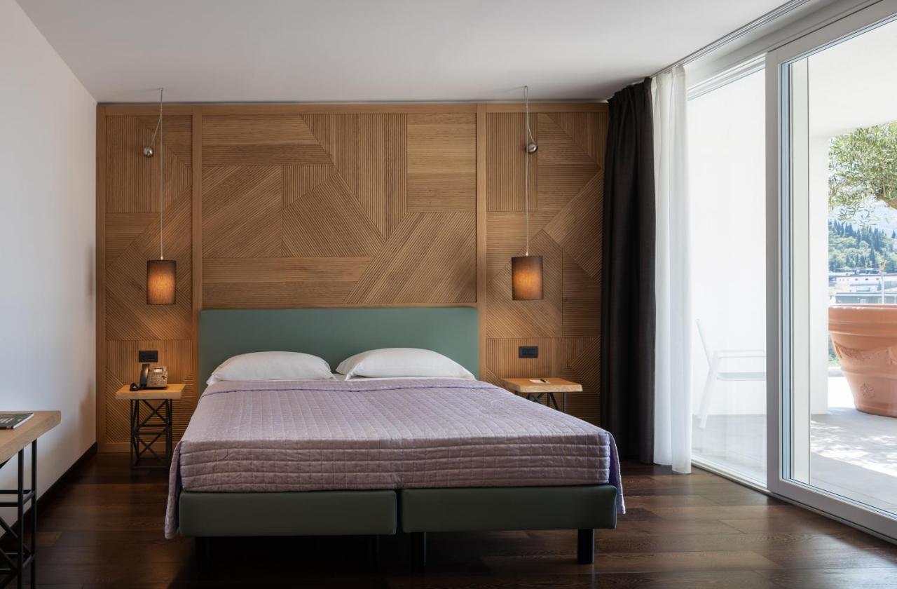 Aris Apartments & Sky Pool - Tonelli Hotels - Adult Friendly Riva del Garda Esterno foto