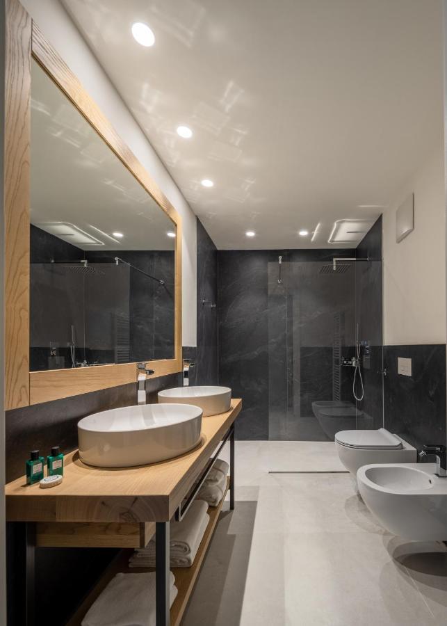 Aris Apartments & Sky Pool - Tonelli Hotels - Adult Friendly Riva del Garda Esterno foto